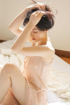 图书馆里的女朋友